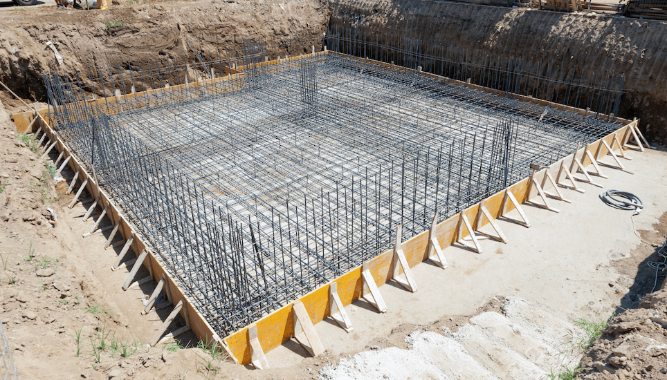 Barras de refuerzo de acero corrugado en hormigón construcción