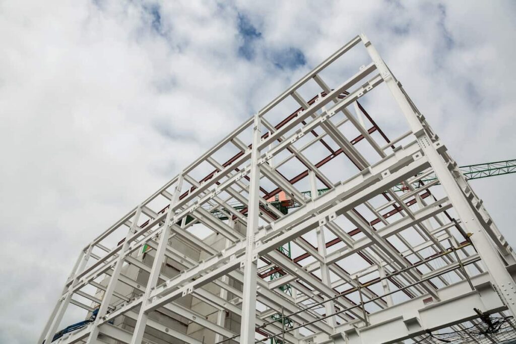 estructura principal y secundaria estructura metálica Ferros La Pobla
